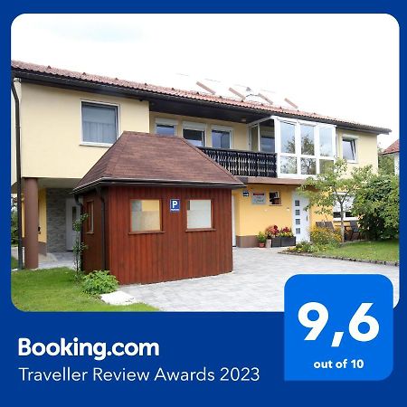 Apartma Vila Zigmund Cerknica Kültér fotó