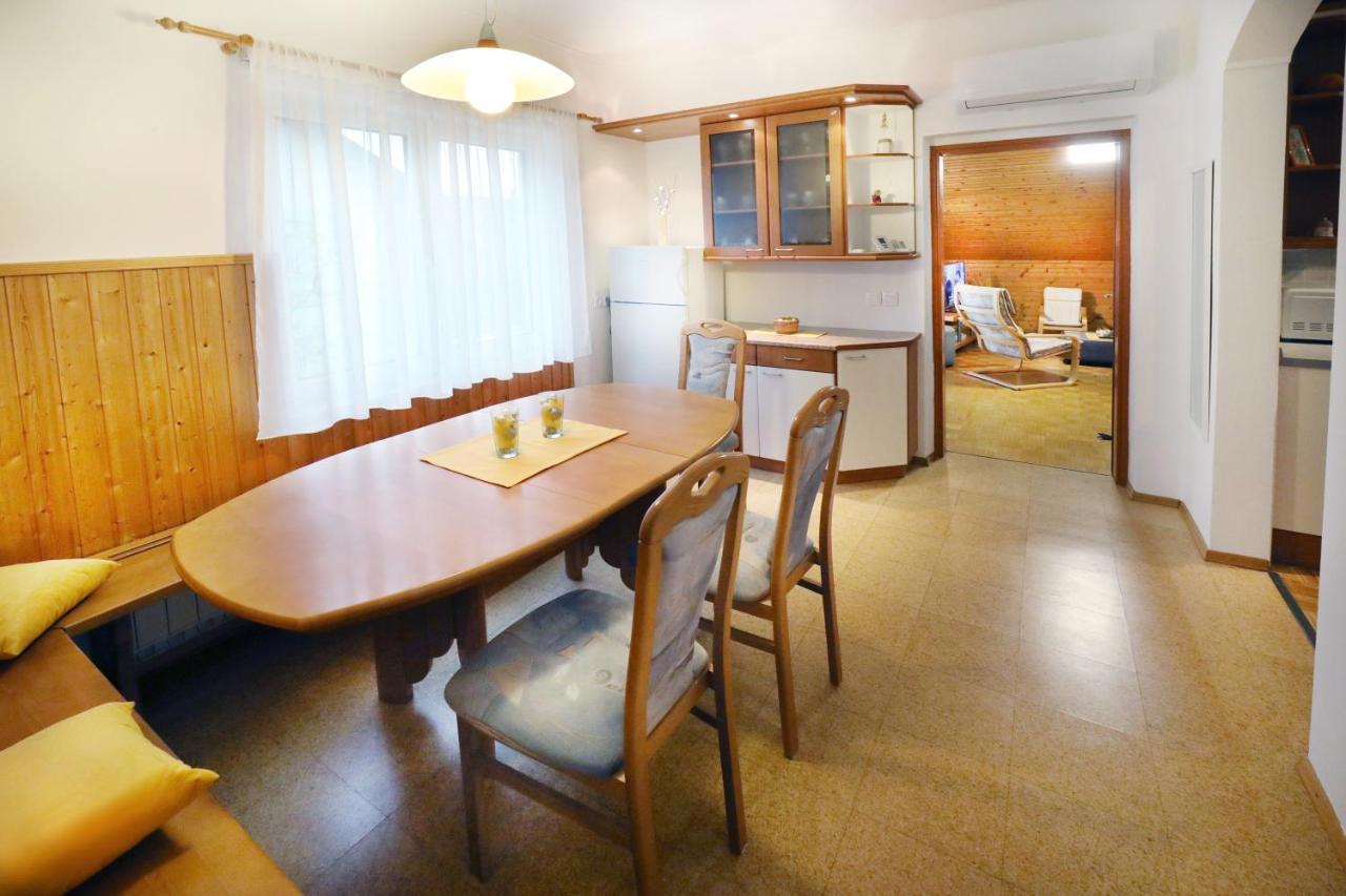 Apartma Vila Zigmund Cerknica Kültér fotó