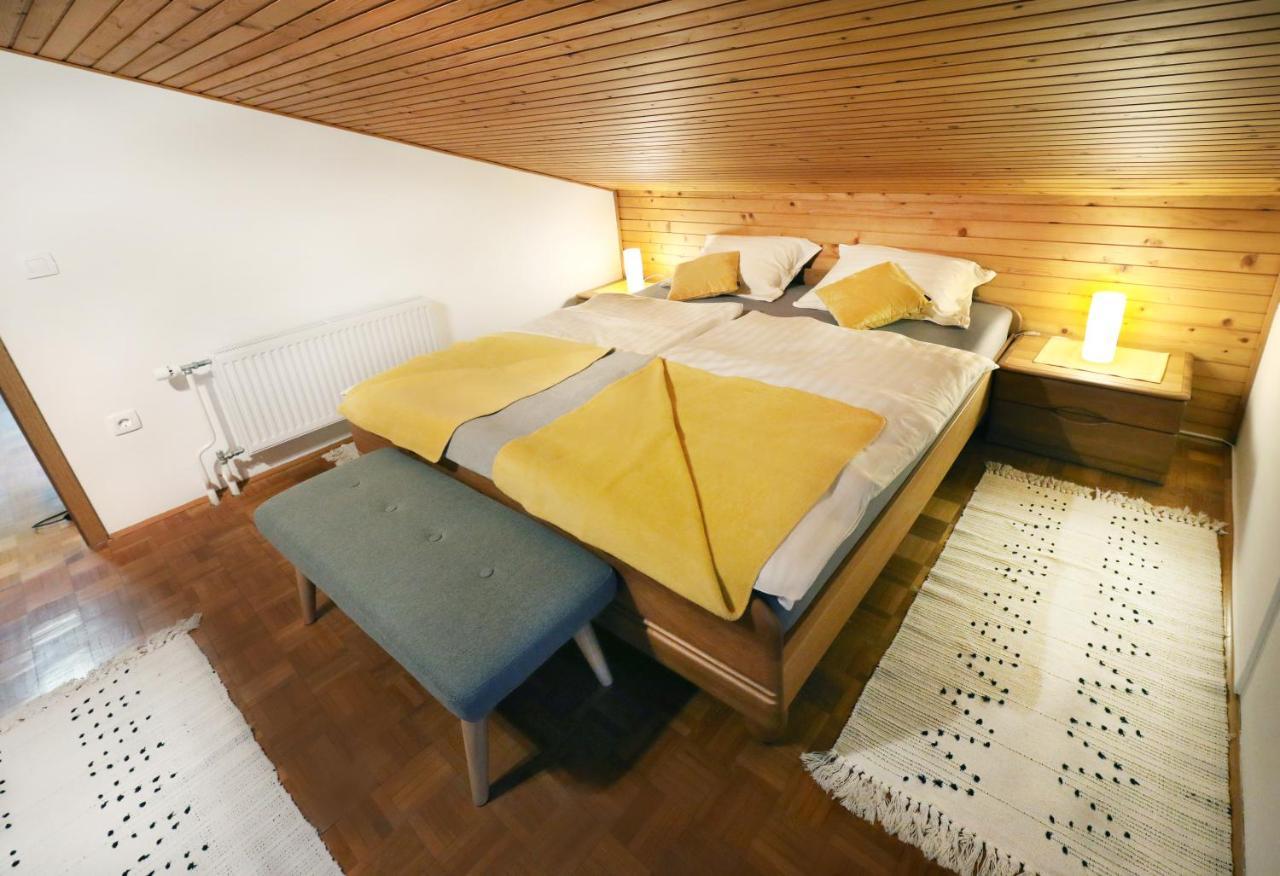 Apartma Vila Zigmund Cerknica Kültér fotó